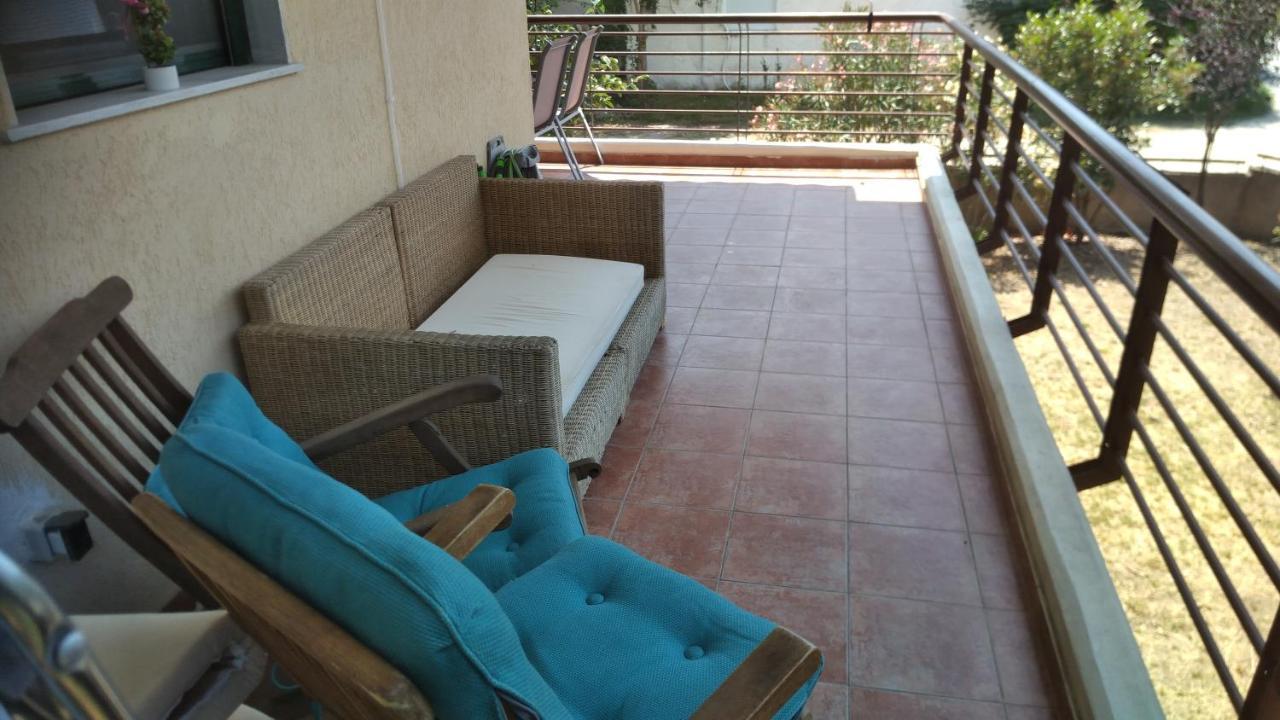 Garden Maisonnette 2-Bedrooms Sleeps 6 Adults 200M From Sandy Beach Aszproválta Kültér fotó