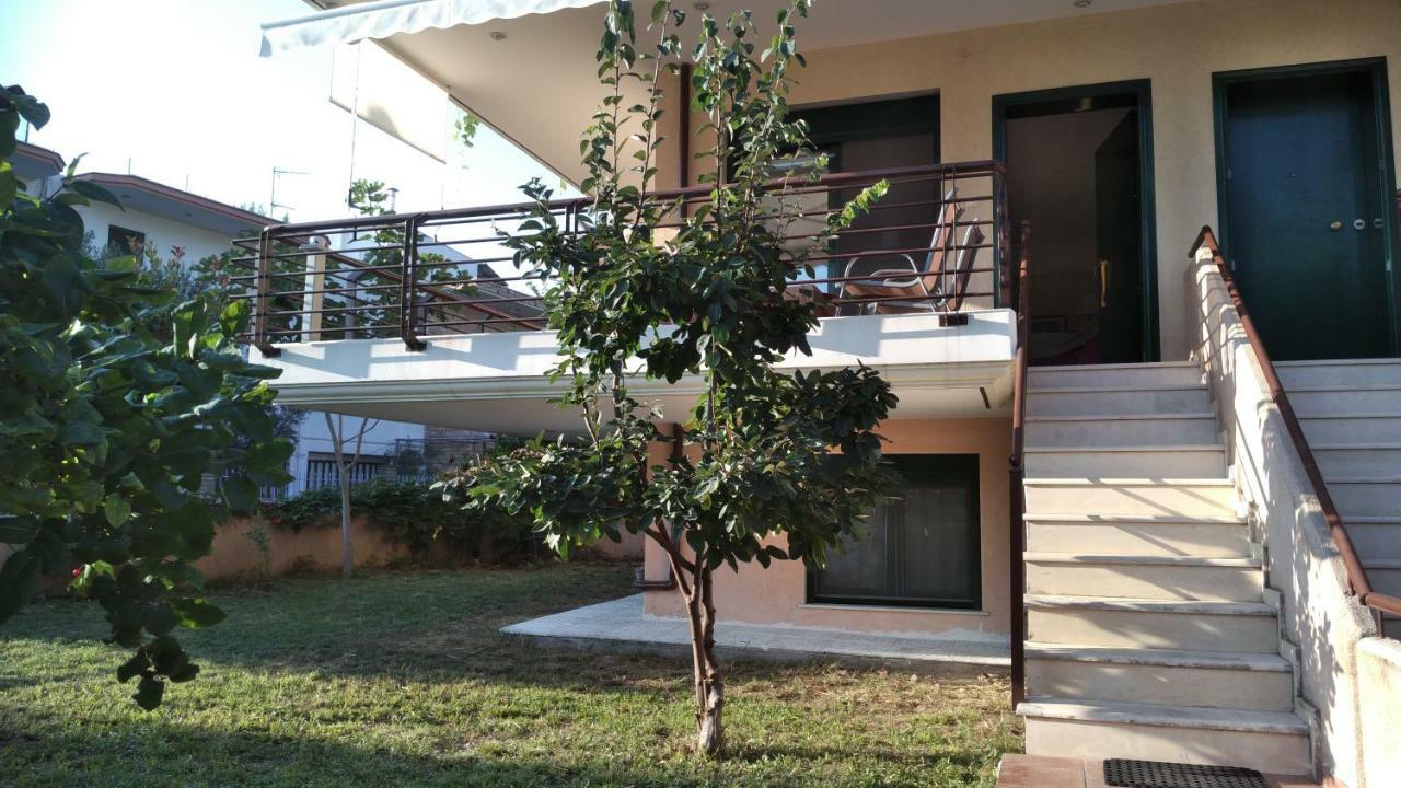 Garden Maisonnette 2-Bedrooms Sleeps 6 Adults 200M From Sandy Beach Aszproválta Kültér fotó